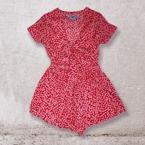 Princess polly Virgo tie front play suit